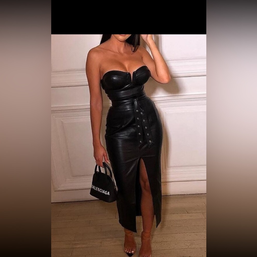 Badhy leather strapless dress